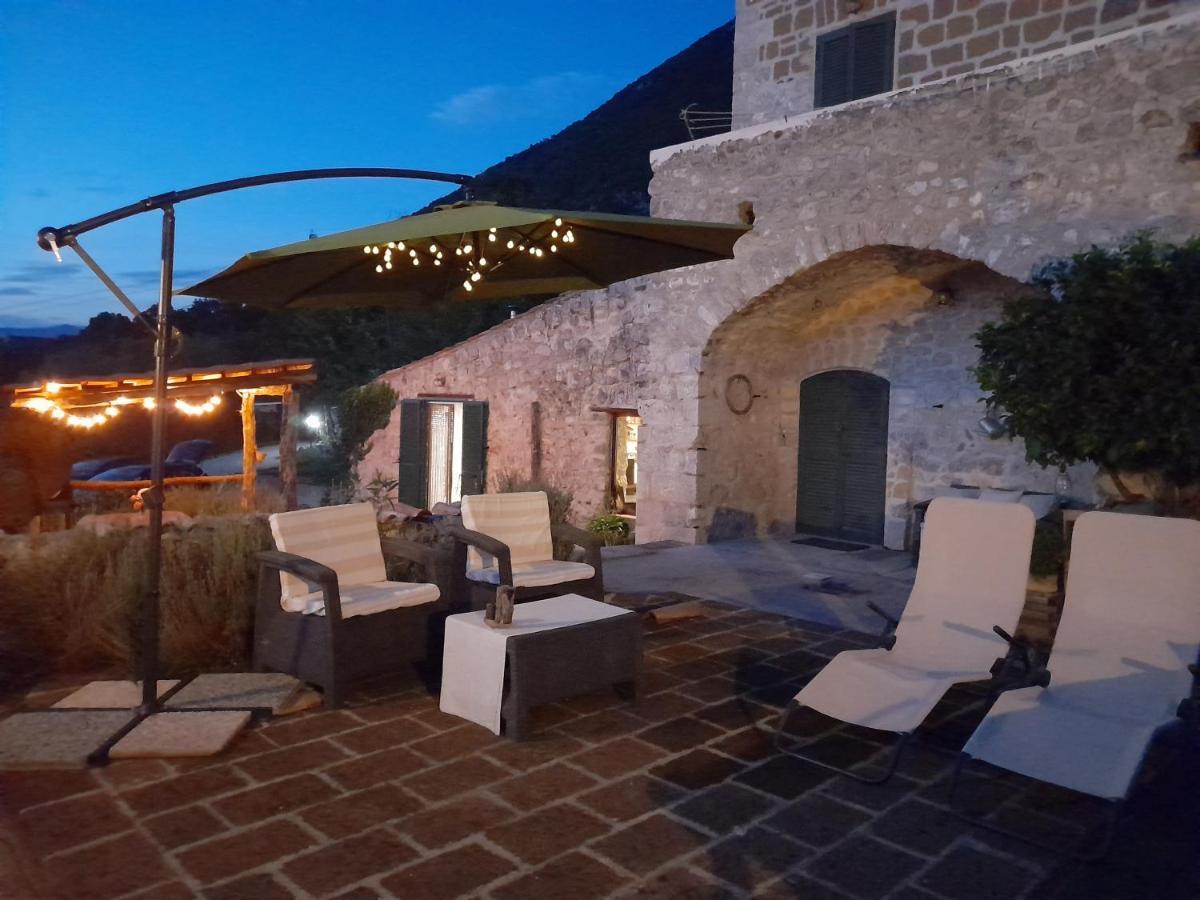 Casa Annella Bed & Breakfast Melizzano ภายนอก รูปภาพ